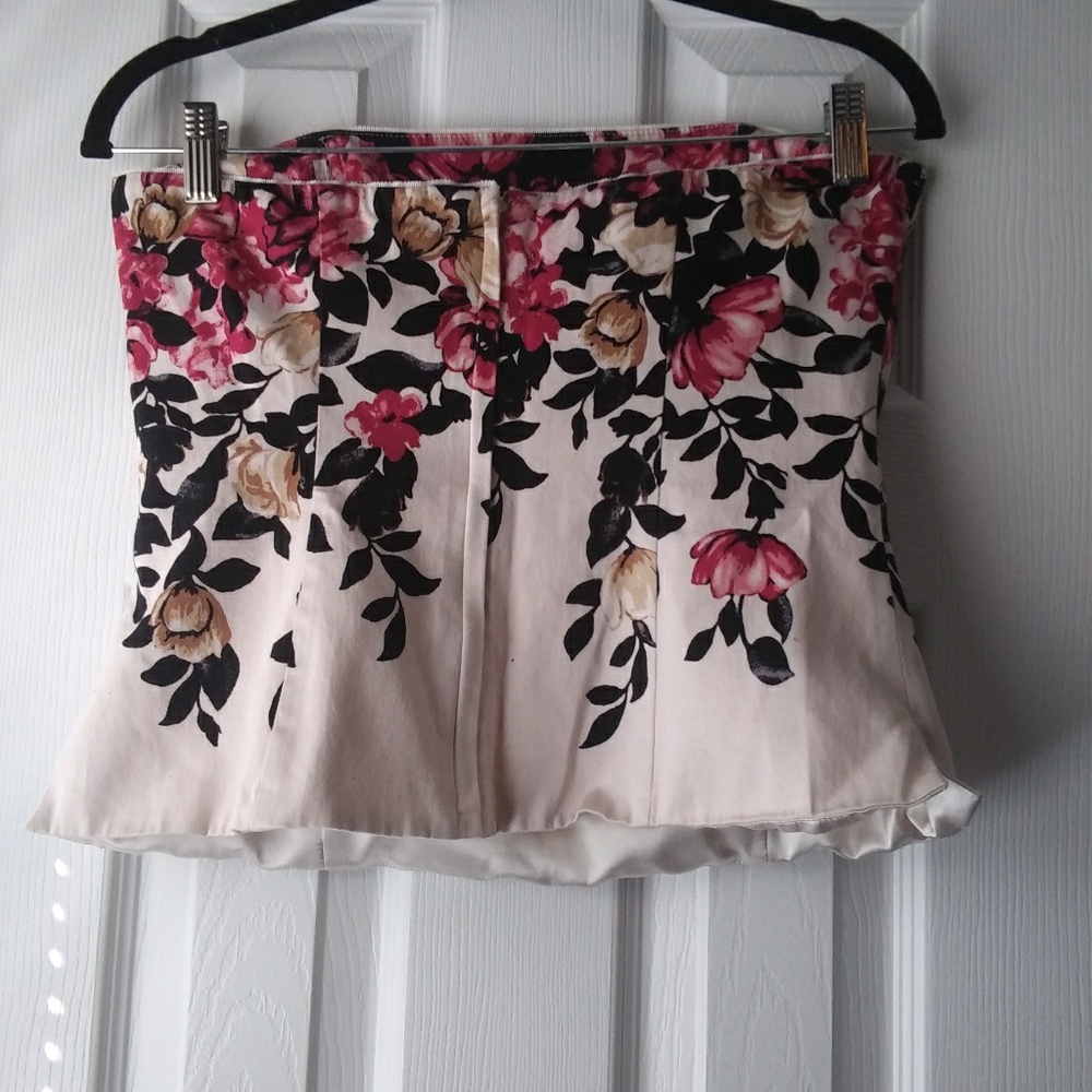 Floral Strapless Top